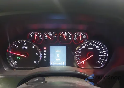 2018 Chevrolet Silverado 1500 Wt z USA, uszkodzony, nr VIN 1GCNCNEC0JZ293960